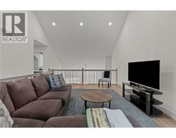 744 W NELSON Street W UnitNo. 31 - 26