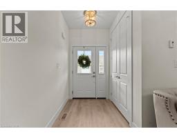 744 W NELSON Street W UnitNo. 31 - 3