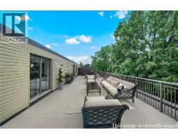 150 WILSON Street W UnitNo. PH1 - 35