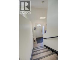 34 WILLOW GREEN Court - 13