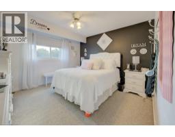 34 WILLOW GREEN Court - 22