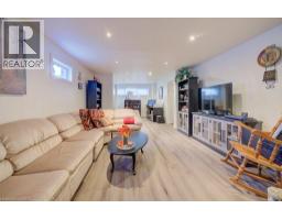 34 WILLOW GREEN Court - 32