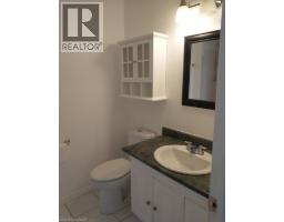 71 NICKOLAS Crescent - 7