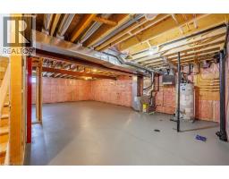 215 LAFAYETTE Street E - 24