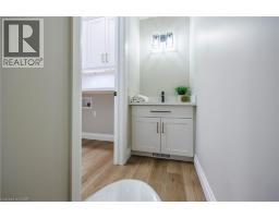 215 LAFAYETTE Street E - 6