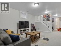 32 LILYWOOD Drive - 19