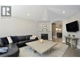 27 WOODMANS Court - 14