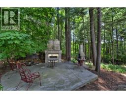 27 WOODMANS Court - 45