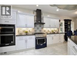 27 WOODMANS Court - 8