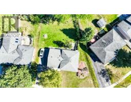 659 GLADSTONE Drive - 41