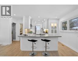 83 ELGIN Crescent - 11