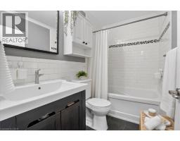 83 ELGIN Crescent - 29