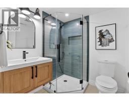 83 ELGIN Crescent - 33