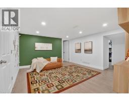 83 ELGIN Crescent - 36