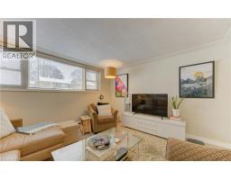 196 ALLEN Street E - 14