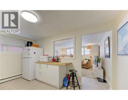 196 ALLEN Street E - 15