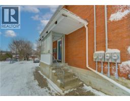 196 ALLEN Street E - 3