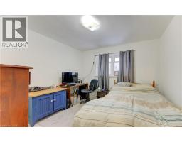 196 ALLEN Street E - 33