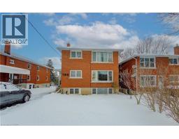 196 ALLEN Street E - 8