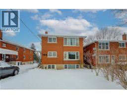 196 ALLEN Street E - 9