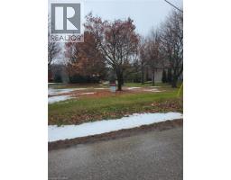 1681 KING Street N - 4