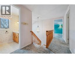 18 WOODVIEW Court - 15