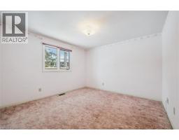 18 WOODVIEW Court - 24