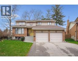 18 WOODVIEW Court - 33