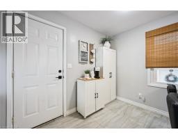 4 NORTHMANOR Crescent - 11