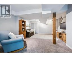 4 NORTHMANOR Crescent - 30