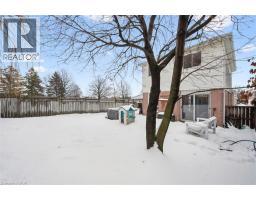 4 NORTHMANOR Crescent - 34