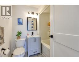 51 VICTORIA Street - 21