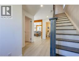 51 VICTORIA Street - 24