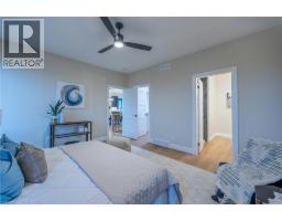 93 DUCHESS Drive - 20