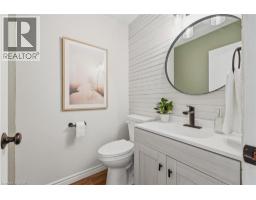 837 EDGAR Street W - 13