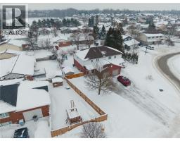 837 EDGAR Street W - 25