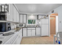 215 GLAMIS Road UnitNo. 40 - 11