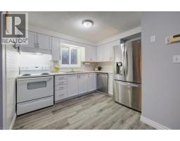 33 ORCHID Crescent - 11