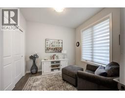 114 LIVINGSTON Drive - 6