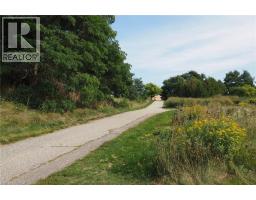 778 LAURELWOOD Drive UnitNo. 305 - 33