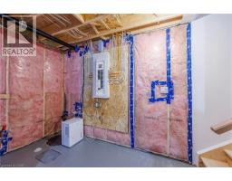 215 LAFAYETTE Street E - 26