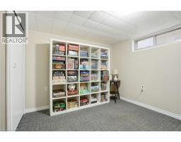 16 ALISON Avenue - 30