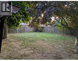 16 ALISON Avenue - 37