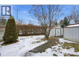 16 ALISON Avenue - 43