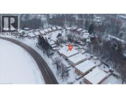 67 OLD CARRIAGE Drive - 37