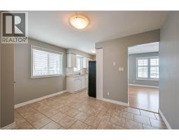 73 BARWOOD Crescent - 3