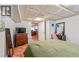 73 BARWOOD Crescent - 41