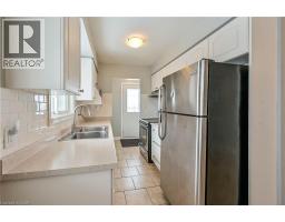 73 BARWOOD Crescent - 6