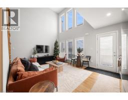 1242 KING Street E - 25