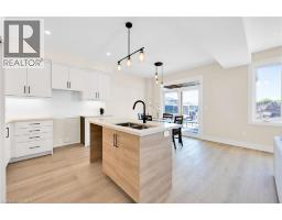 158 LAFAYETTE Boulevard E - 12